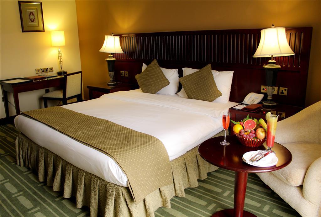 Golden Tulip Khatt Springs Resort & Spa Ras al-Khaimah Exterior photo